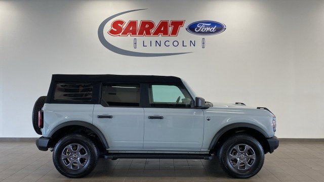 2023 Ford Bronco 4-Door Big Bend's photo