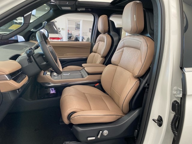 2025 Lincoln Navigator Black Label - Photo 21