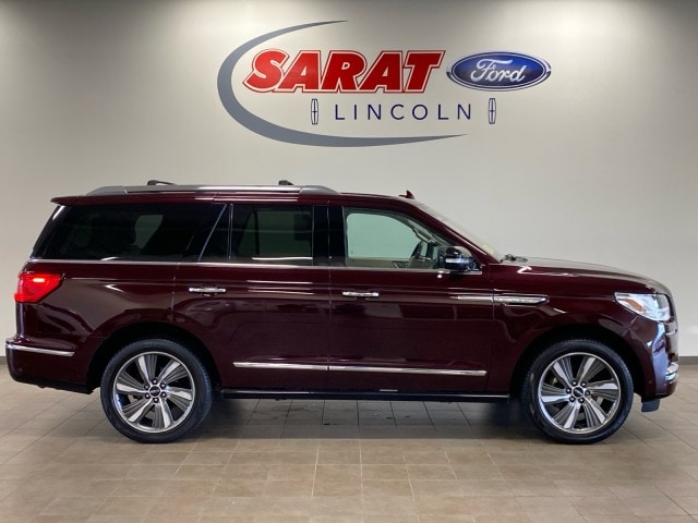 2019 Lincoln Navigator Reserve's photo
