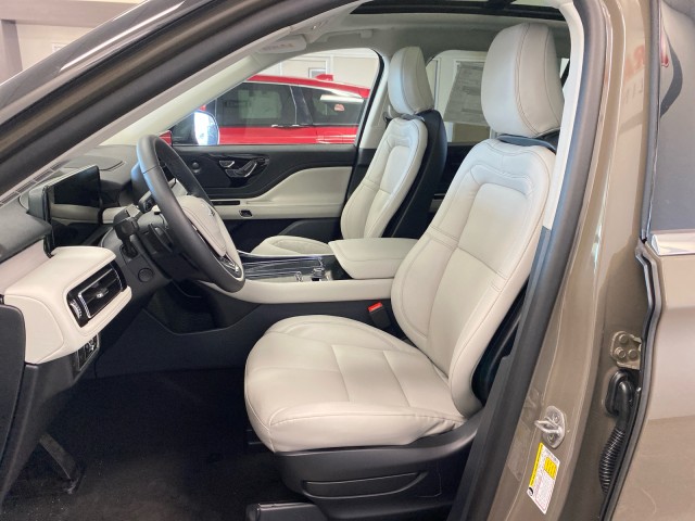 2026 Lincoln Aviator Reserve - Photo 17