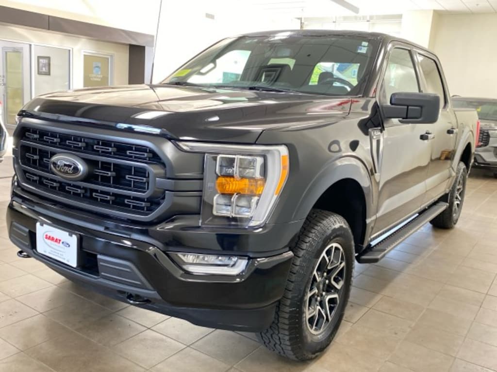 Certified 2022 Ford F-150 2022 Ford F-150 XLT Crew CAB 4DR 145 WB 4WD