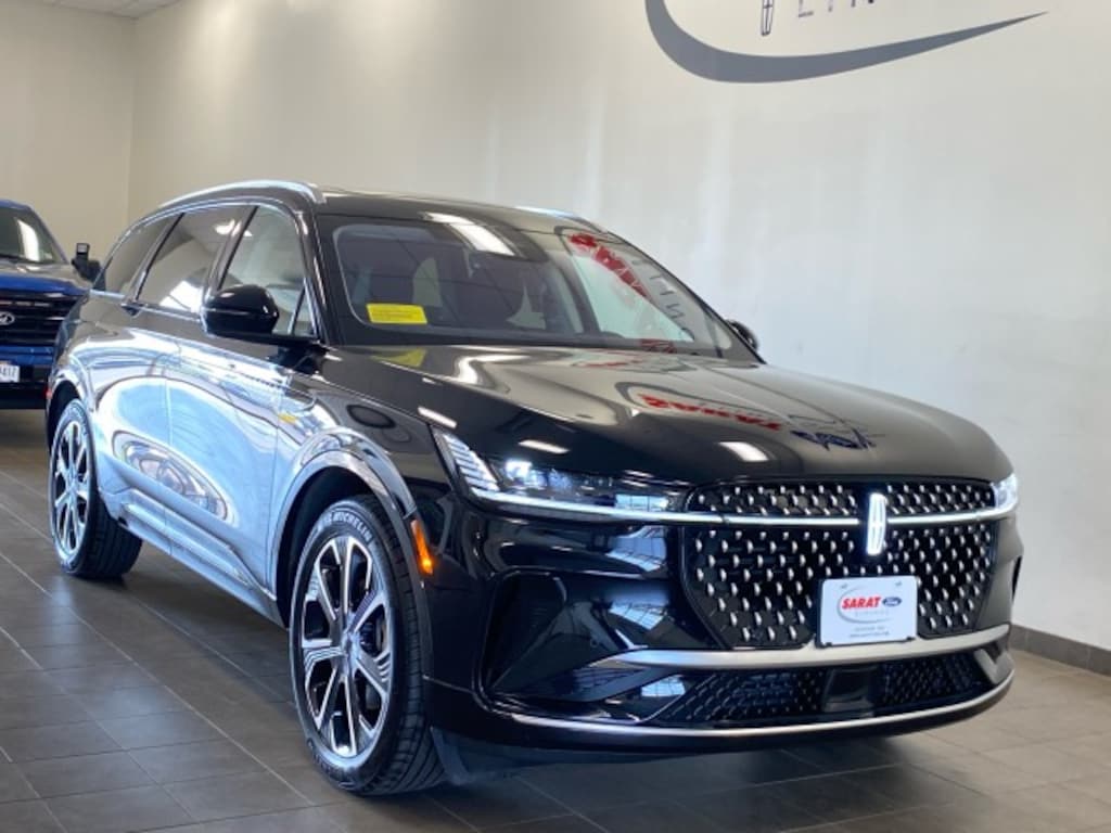 Certified 2025 Lincoln Nautilus Reserve SUV