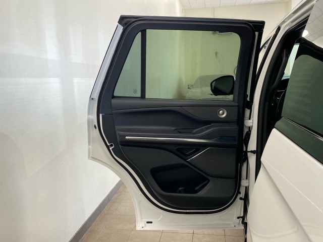 2026 Lincoln Navigator Reserve - Photo 13