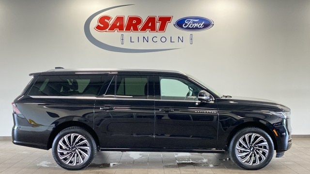 2026 Lincoln Navigator Black Label L 4WD's photo