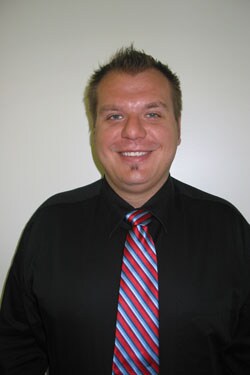 Ryan Hunt<br /><span style='font-weight:normal; font-size:85%;'>Pre-Owned Asst. Mngr</span>