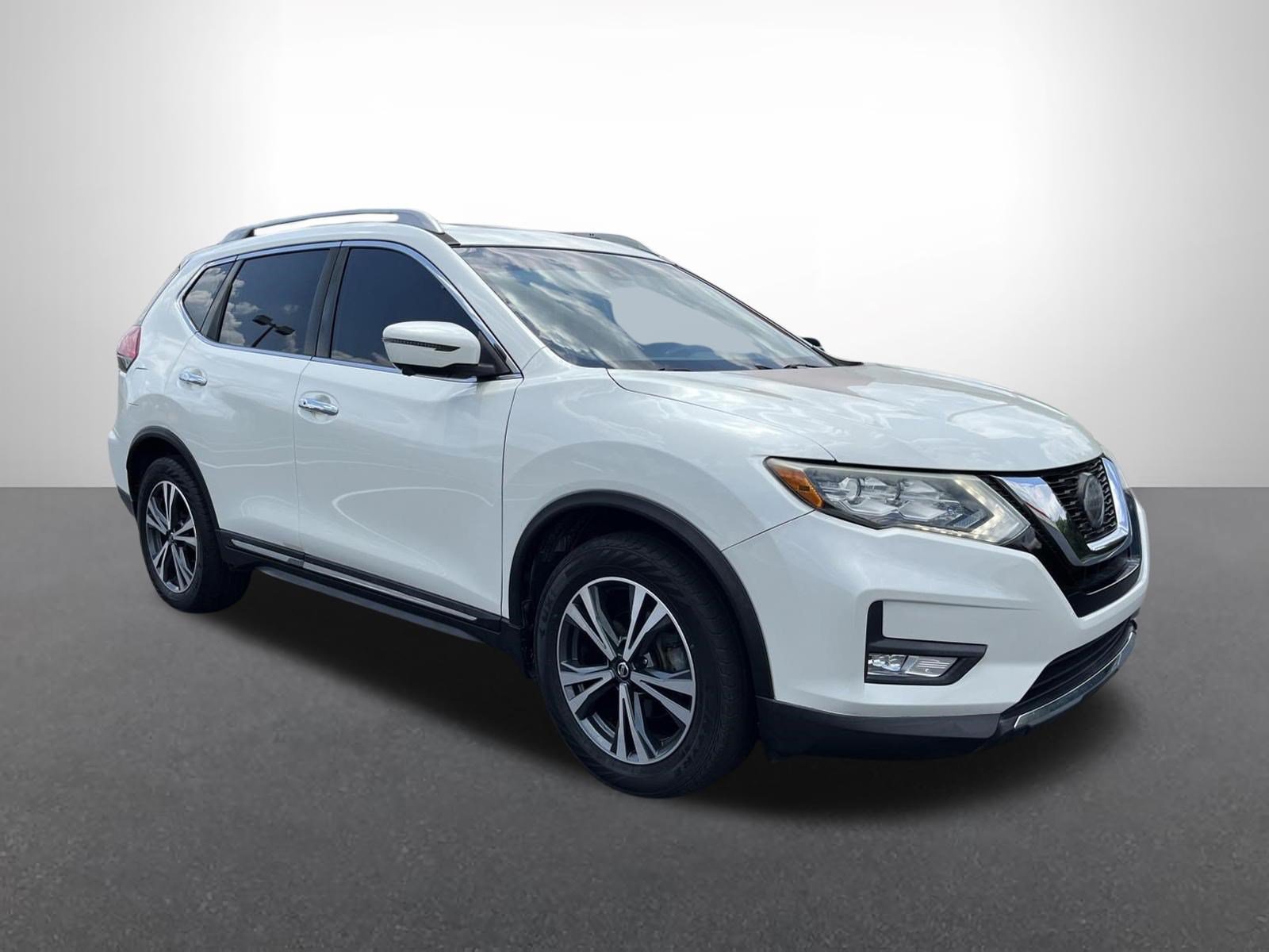  Nissan Rogue