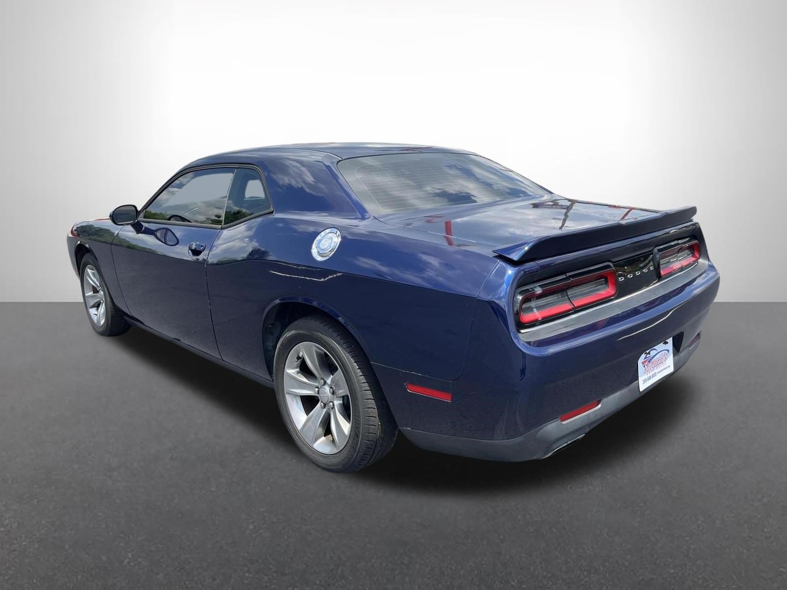 Used 2017 Dodge Challenger SXT Coupe
