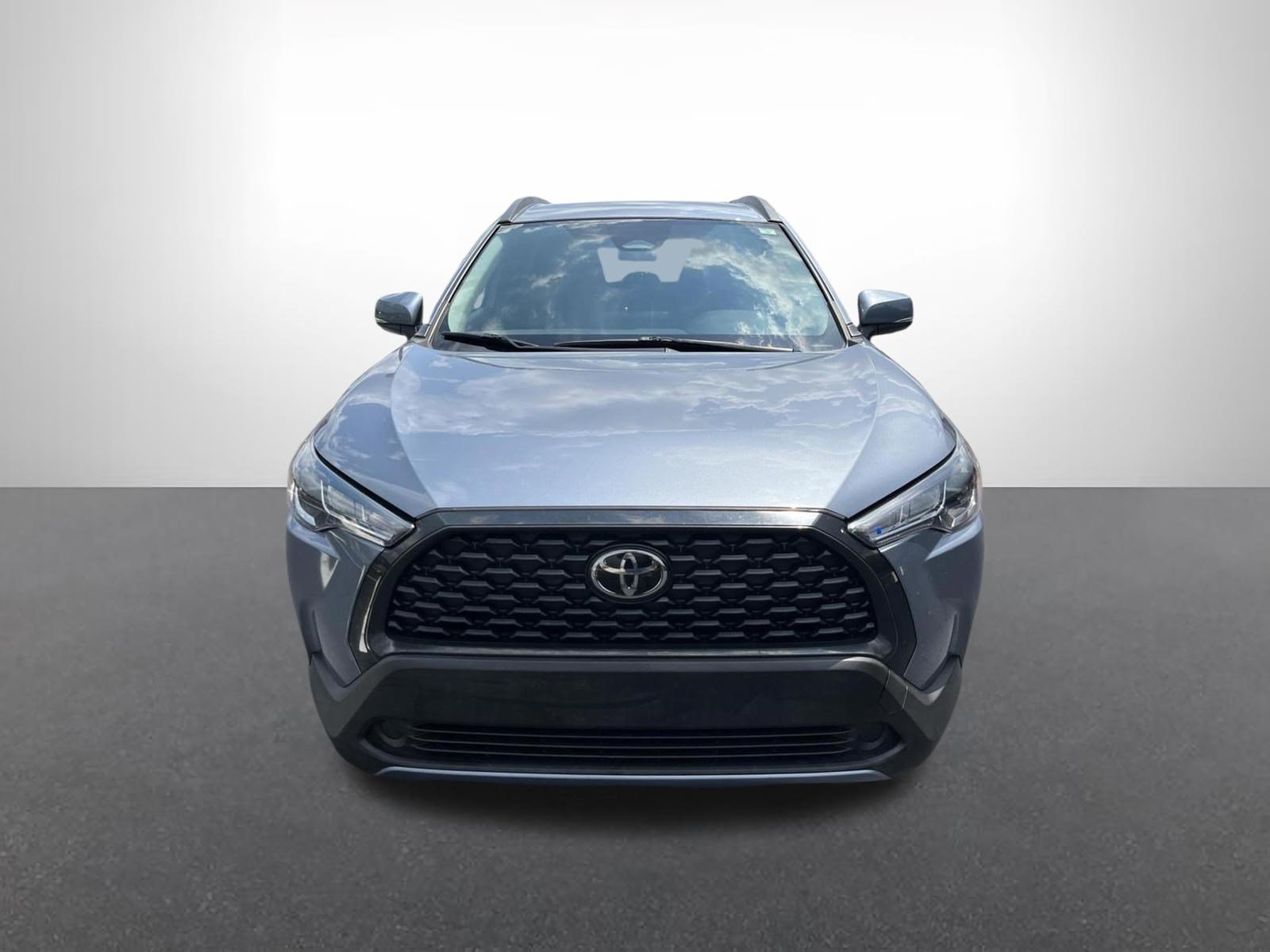 Used 2023 Toyota Corolla Cross LE SUV
