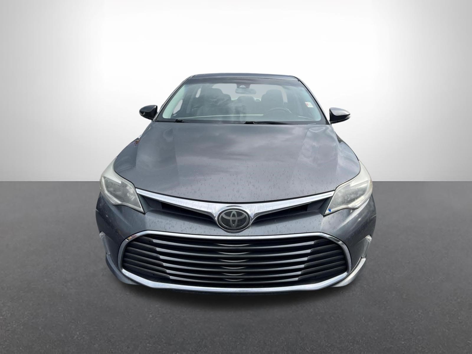Used 2017 Toyota Avalon XLE Sedan