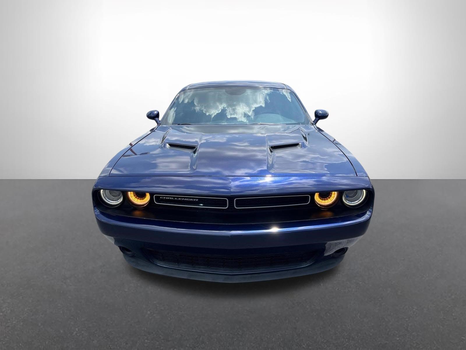 Used 2017 Dodge Challenger SXT Coupe
