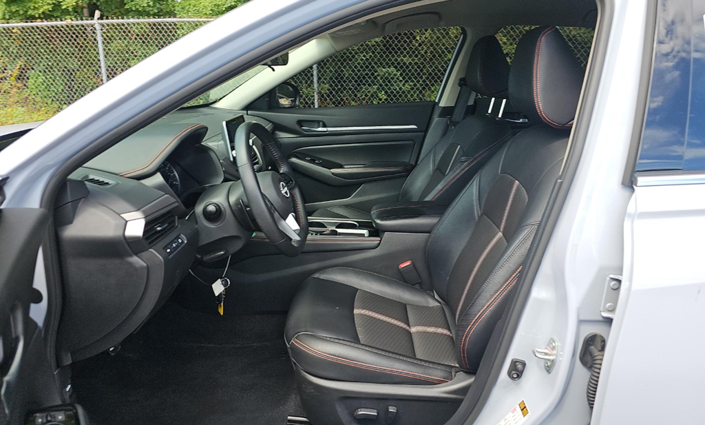 Used 2025 Nissan Altima 2.5 SR Sedan