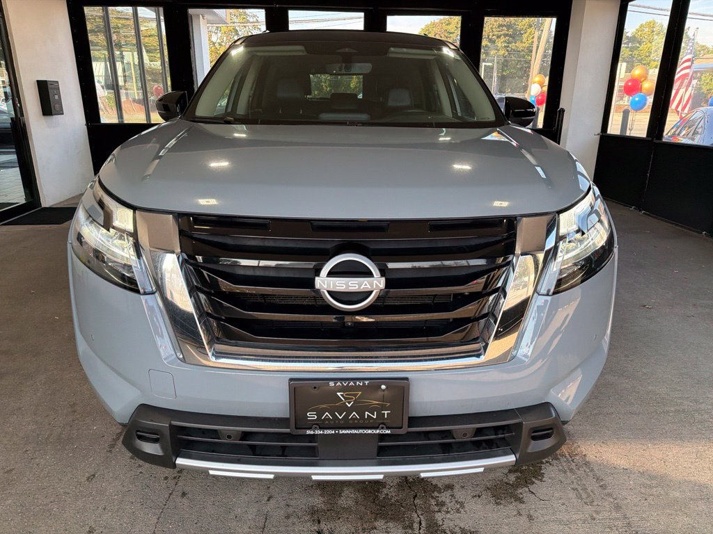Used 2024 Nissan Pathfinder SL SUV