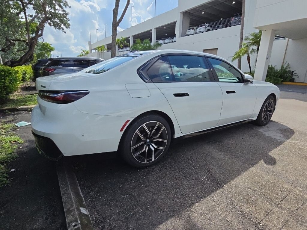 Used 2025 BMW 7 Series 740i Sedan