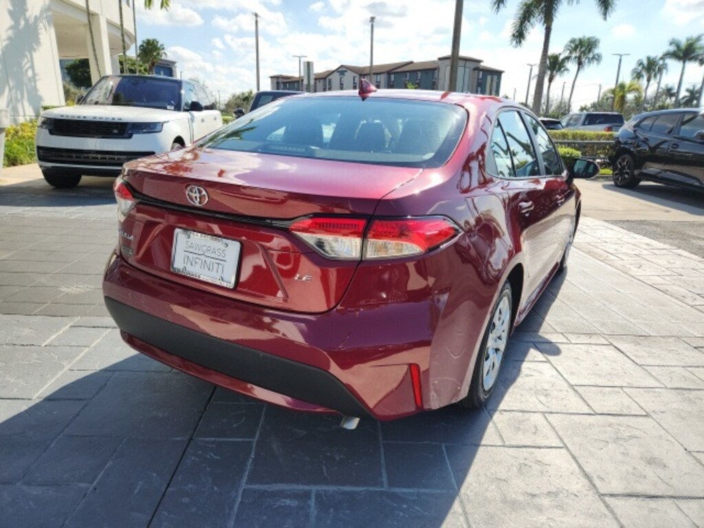 Used 2025 Toyota Corolla LE Sedan