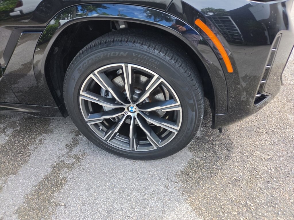 Used 2024 BMW X6 xDrive40i SUV