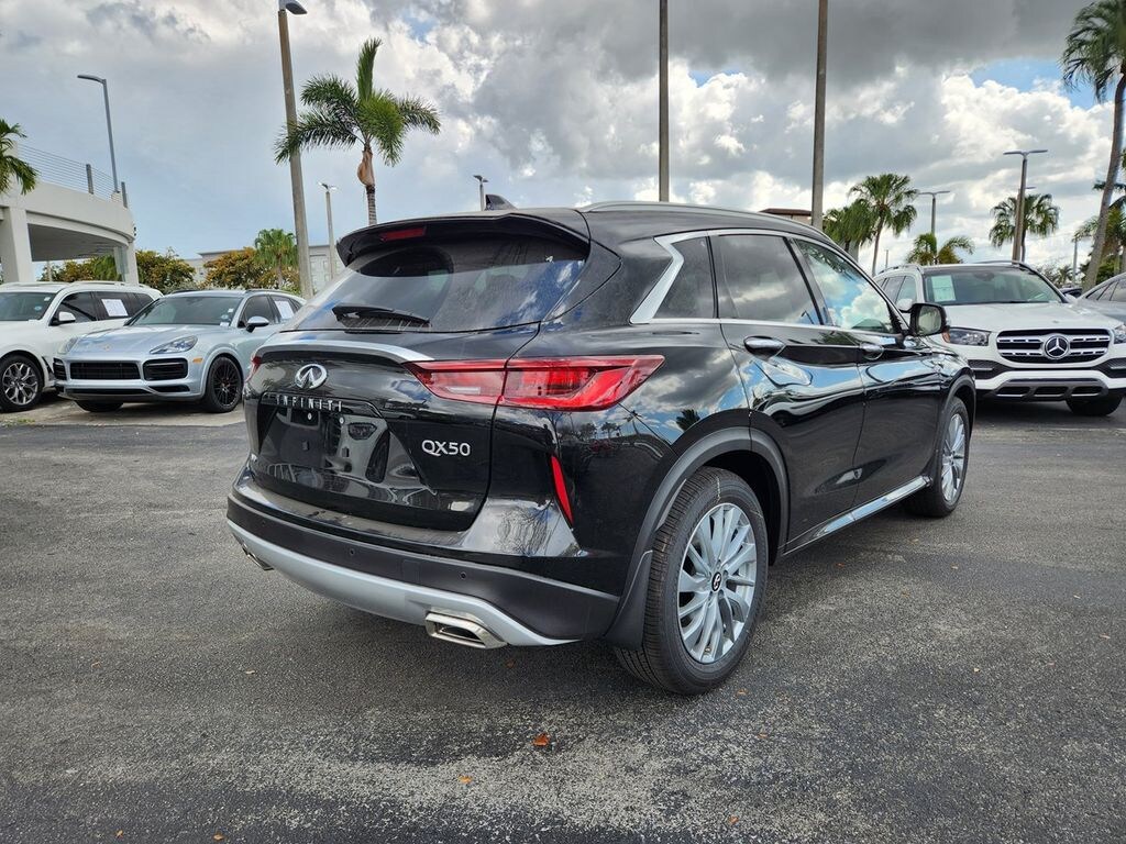 Certified 2025 INFINITI QX50 Luxe SUV