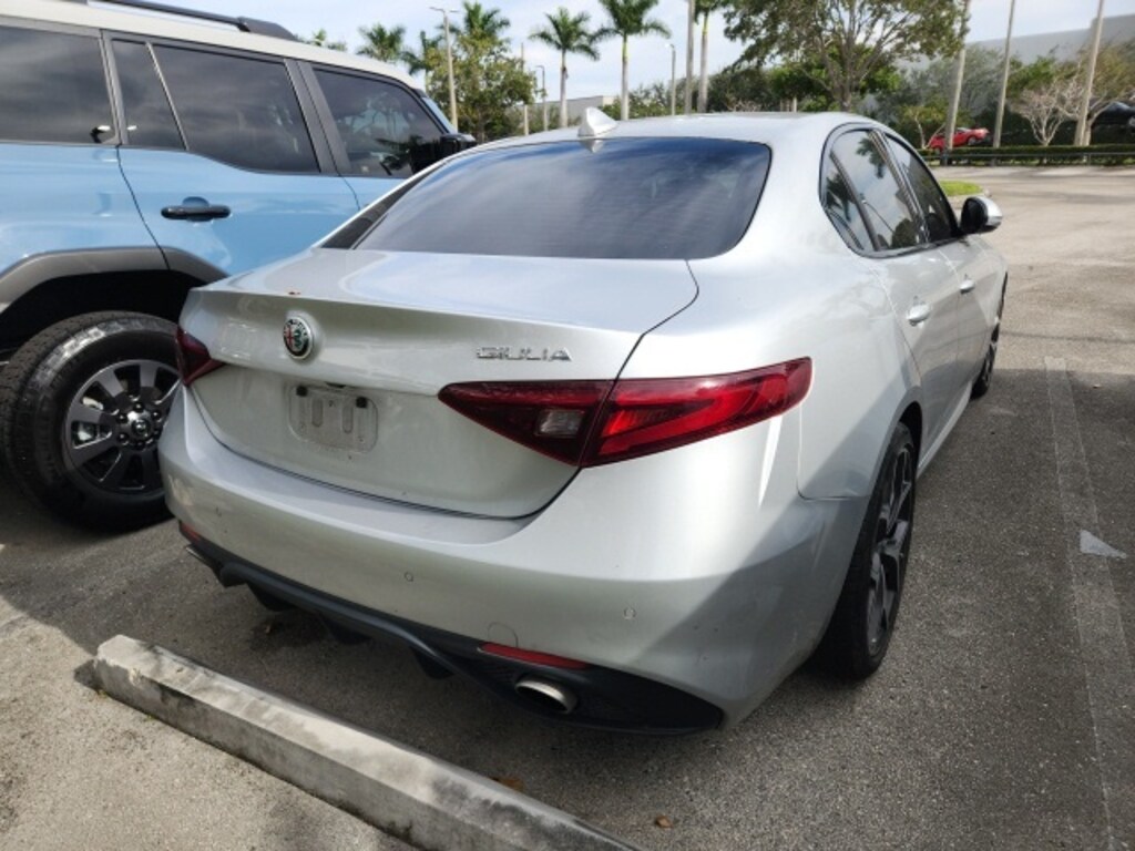 Used 2018 Alfa Romeo Giulia Ti Sedan