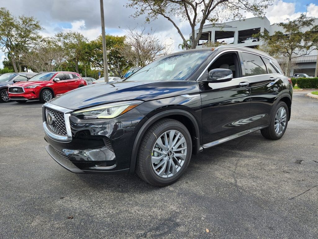 Certified 2025 INFINITI QX50 Luxe SUV