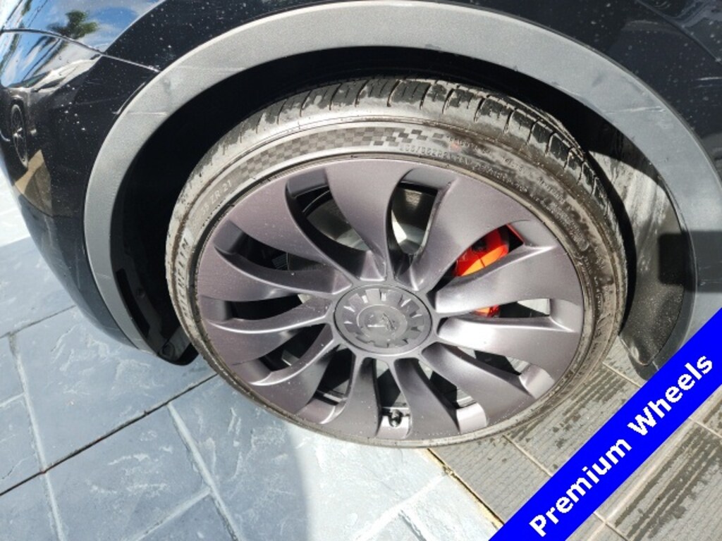 Used 2023 Tesla Model Y Performance SUV