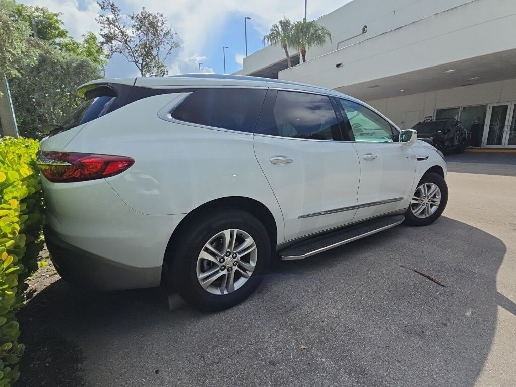 Used 2020 Buick Enclave Essence SUV