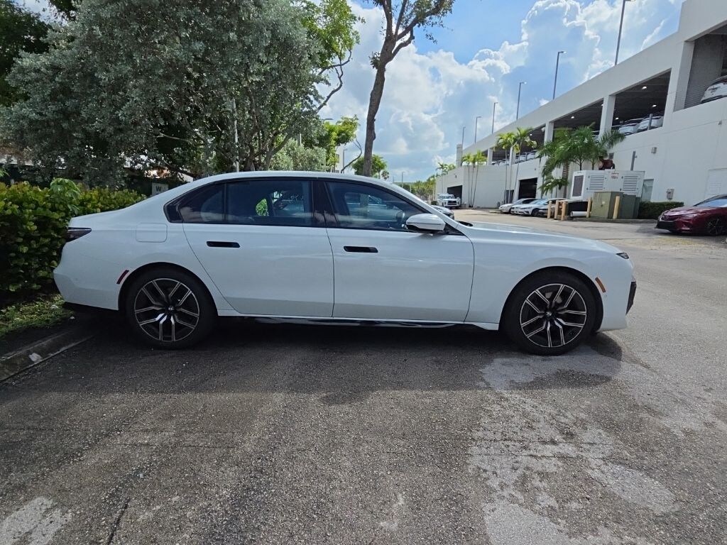 Used 2025 BMW 7 Series 740i Sedan