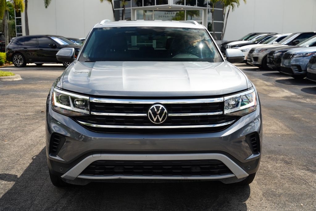 Used 2023 Volkswagen Atlas Cross Sport 2.0T SE w/Technology SUV