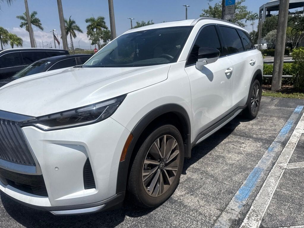 Certified 2026 INFINITI QX60 Luxe SUV
