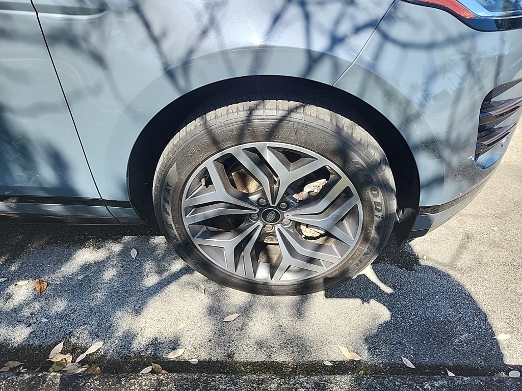 Used 2023 Land Rover Range Rover Evoque Dynamic SUV