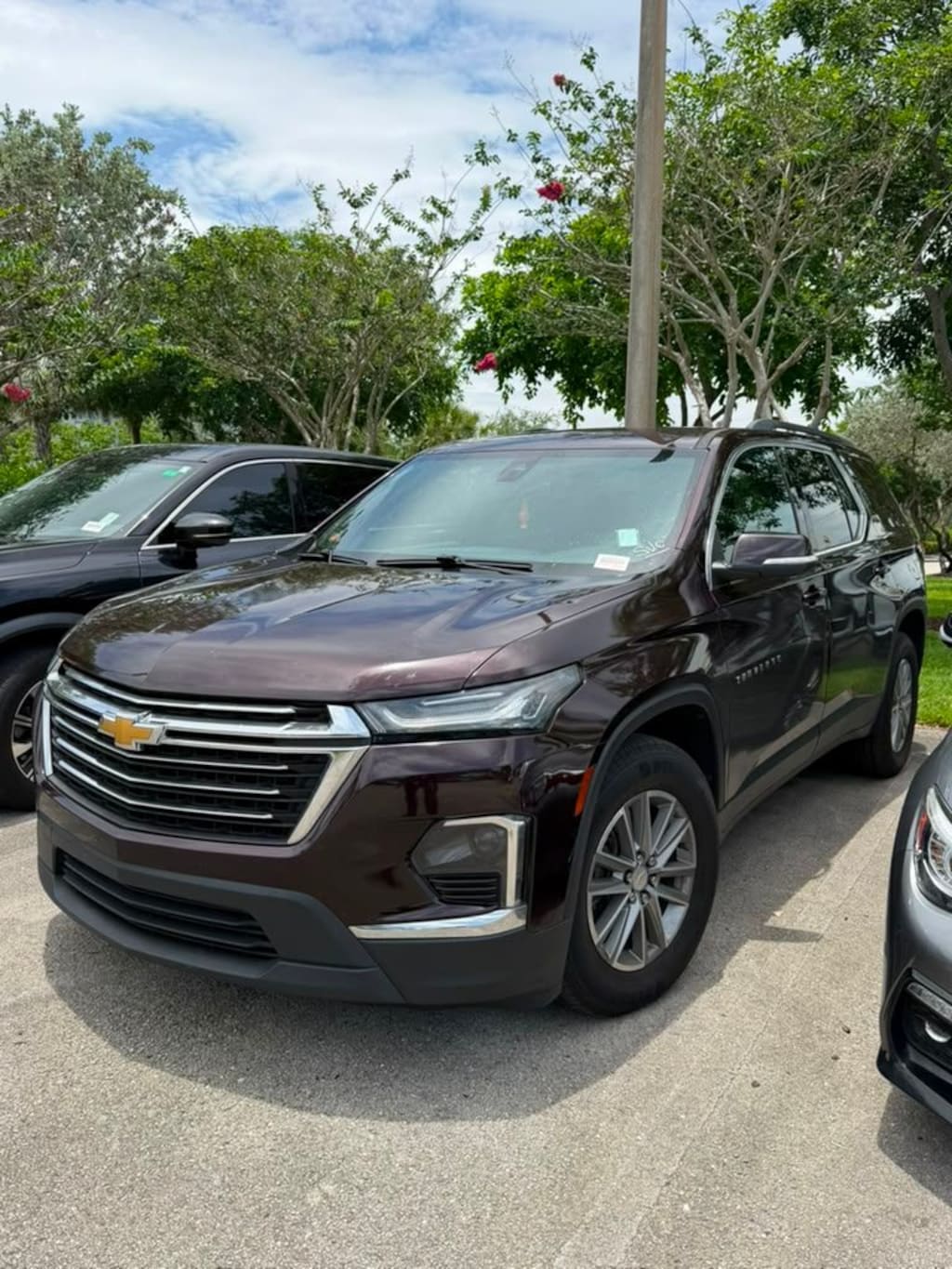 Used 2023 Chevrolet Traverse LT SUV