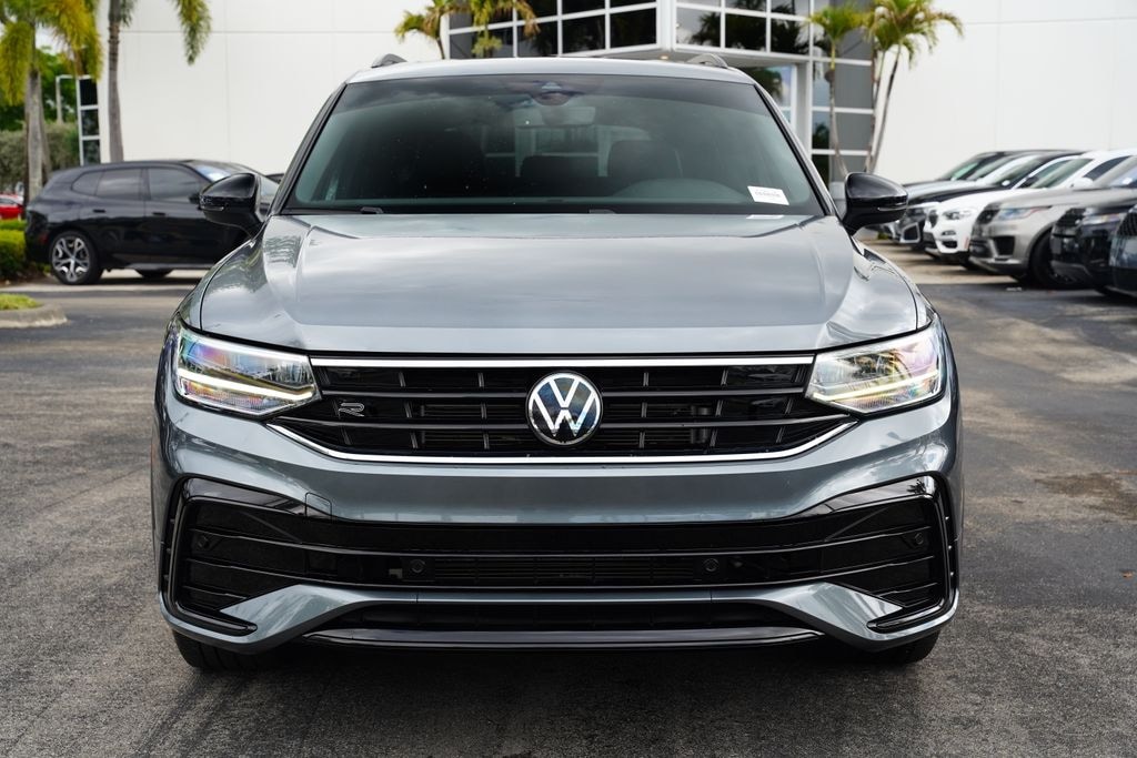 Used 2024 Volkswagen Tiguan 2.0T SE R-Line Black SUV
