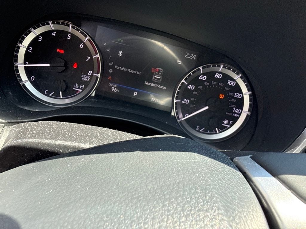 Used 2023 Toyota Highlander XLE SUV