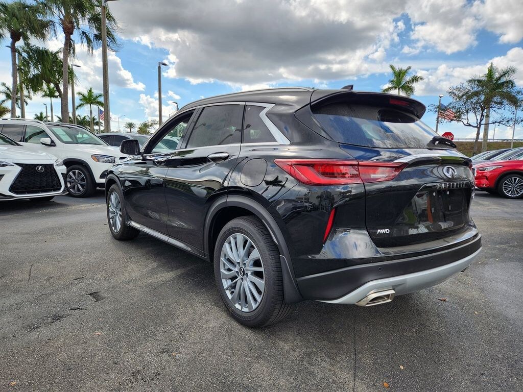 Certified 2025 INFINITI QX50 Luxe SUV