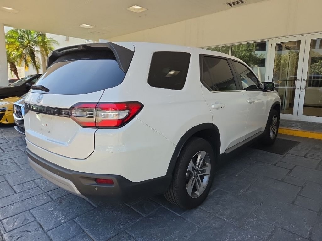 Used 2025 Honda Pilot EX-L+ SUV