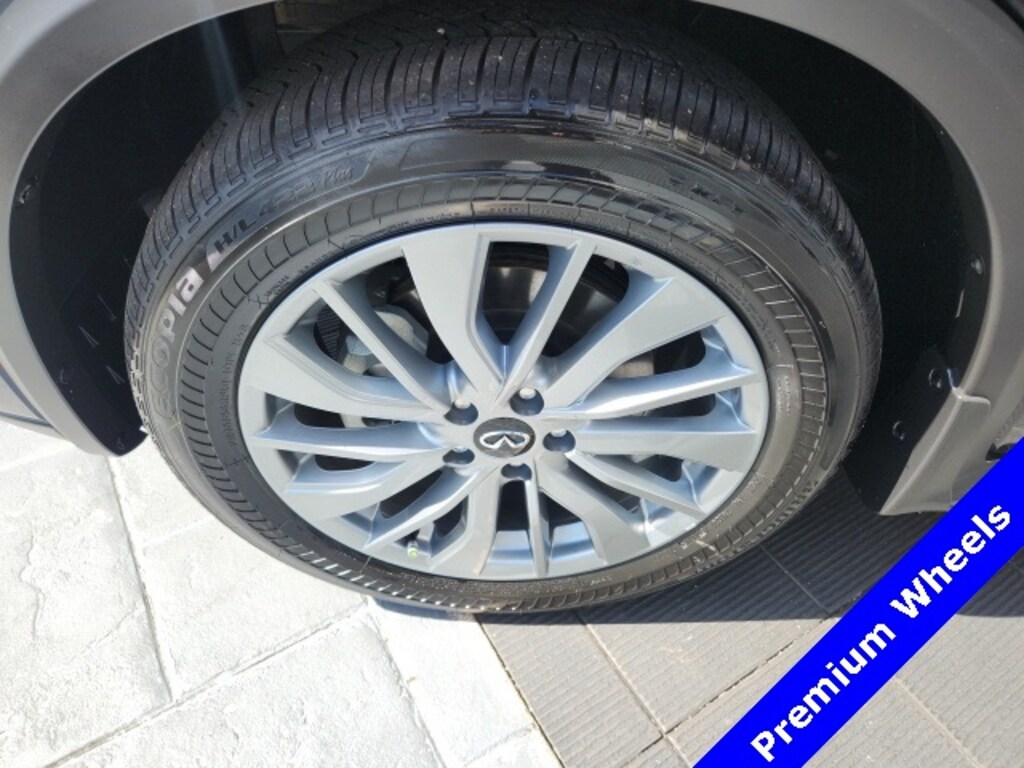 Used 2025 INFINITI QX50 Luxe SUV