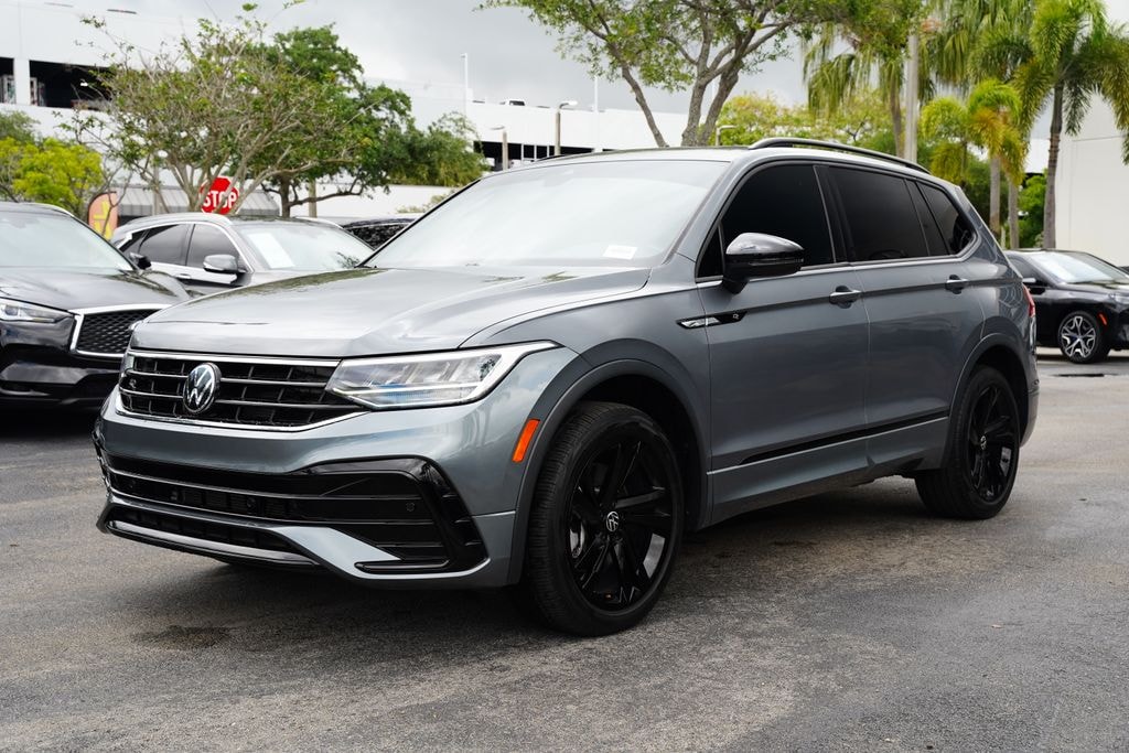 Used 2024 Volkswagen Tiguan 2.0T SE R-Line Black SUV