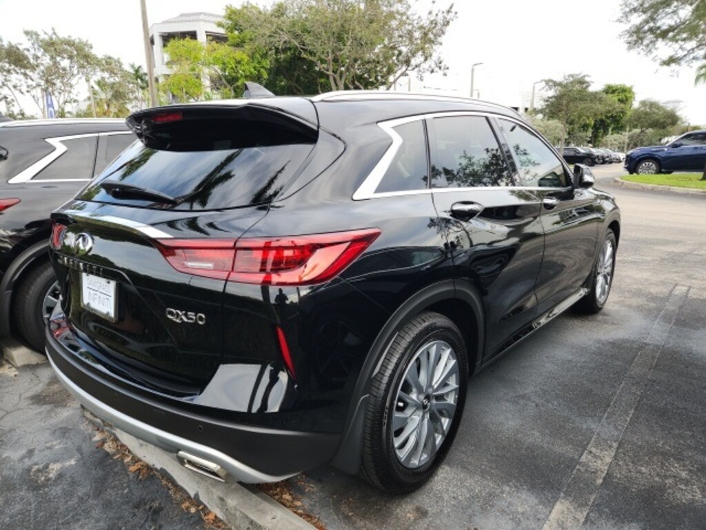 Used 2025 INFINITI QX50 Luxe SUV
