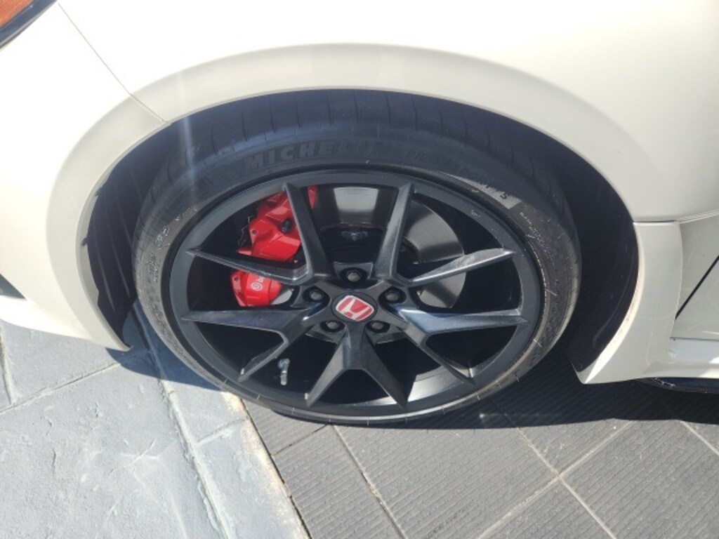 Used 2024 Honda Civic Type R Base Hatchback