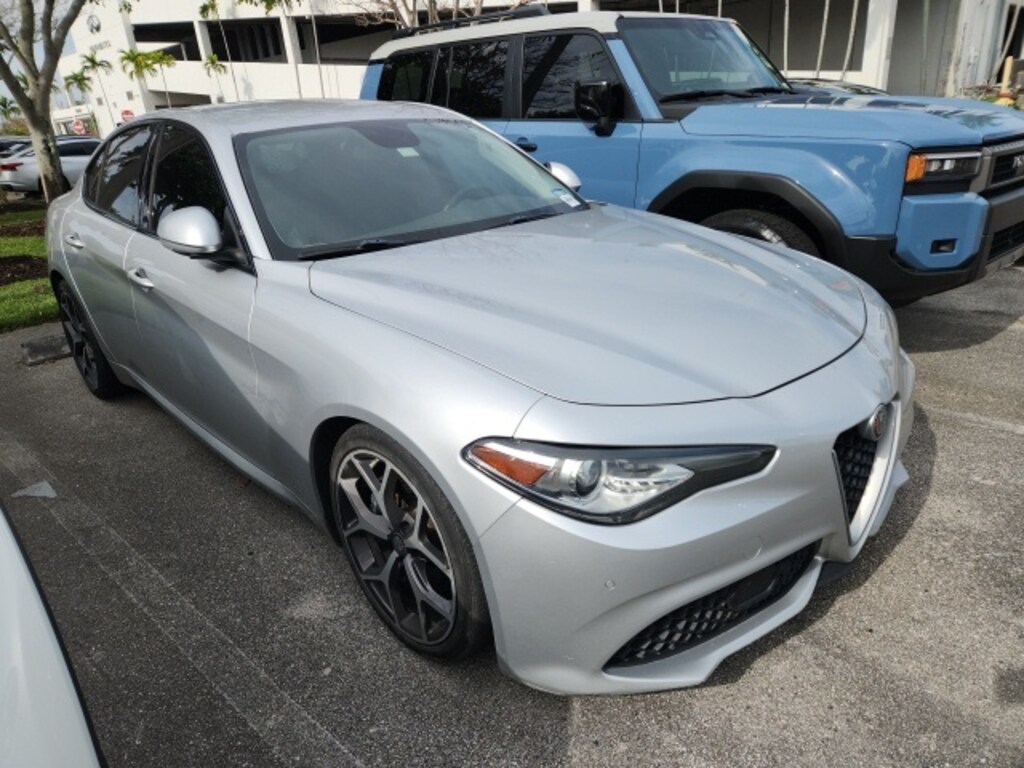 Used 2018 Alfa Romeo Giulia Ti Sedan
