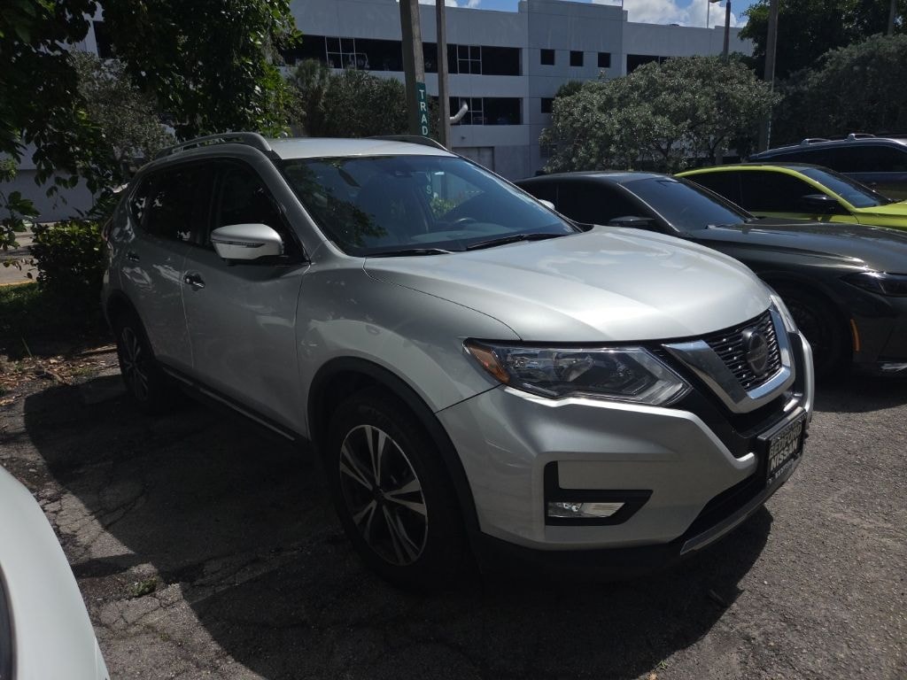 Used 2018 Nissan Rogue SL SUV