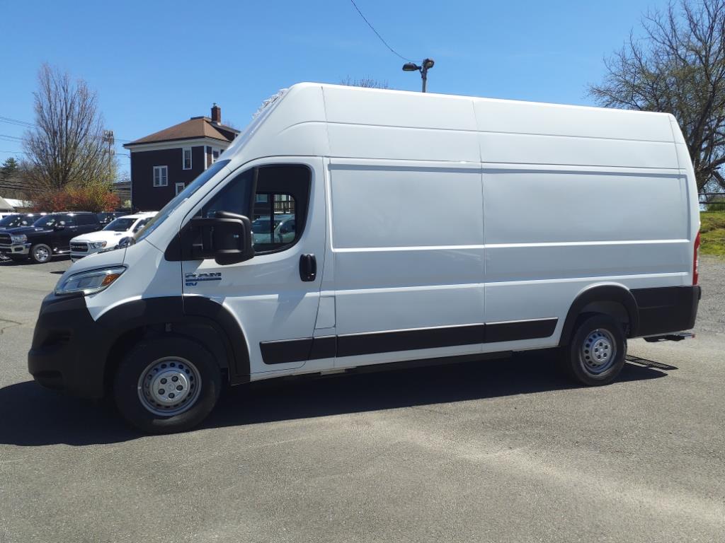 2024 Ram ProMaster 3500 photo 2