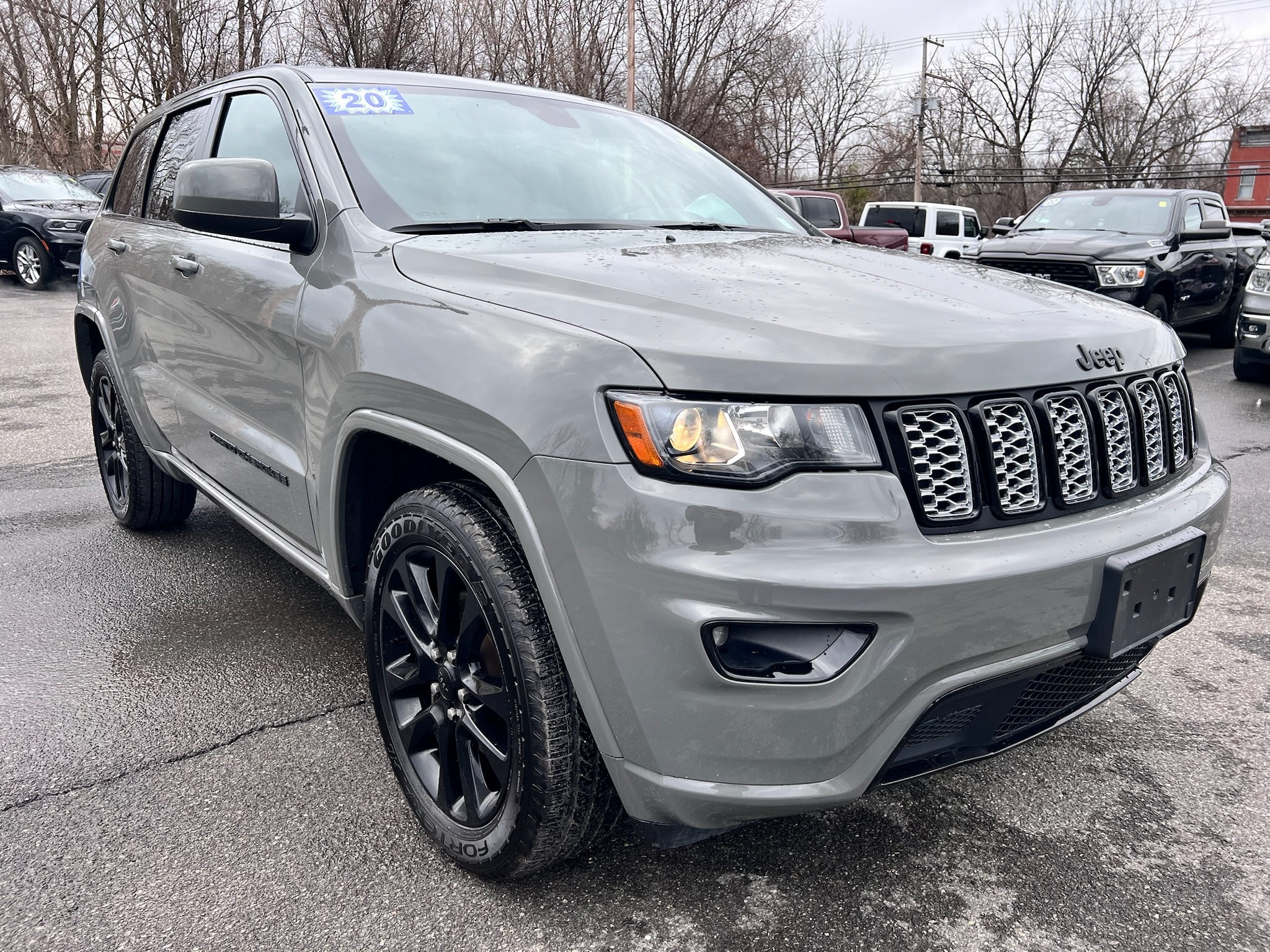 2020 Jeep Grand Cherokee Altitude