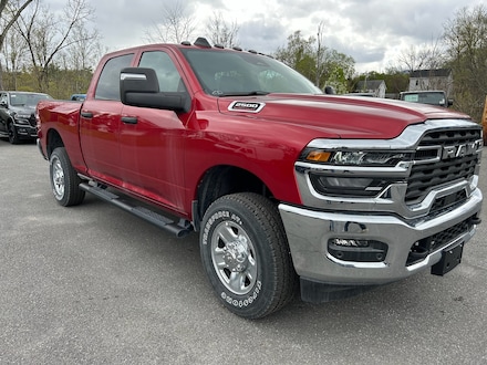 2026 Ram 2500 TRADESMAN CREW CAB 4X4 6'4 BOX Pickup