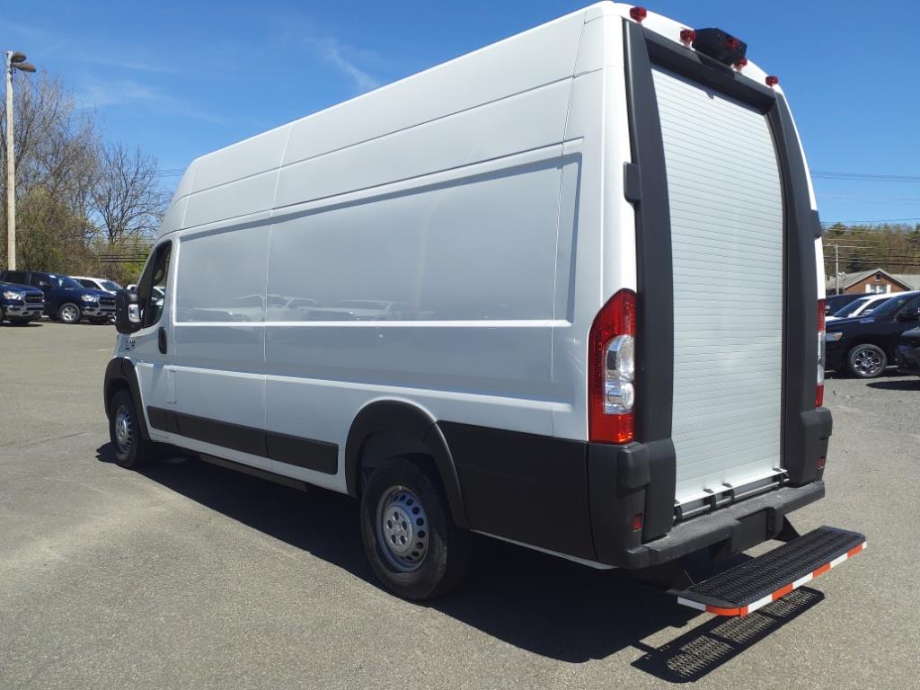 2024 Ram ProMaster 3500 photo 3