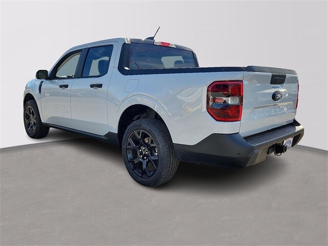 2025 Ford Maverick XLT photo 3