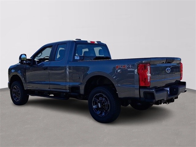 2026 Ford F-250 XL photo 3