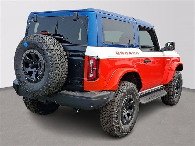 2025 Ford Bronco First Edition photo 4