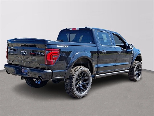 2025 Ford F-150 Lariat photo 4