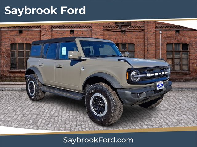 2025 Ford Bronco SUV 