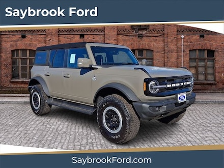 2025 Ford Bronco Outer Banks SUV