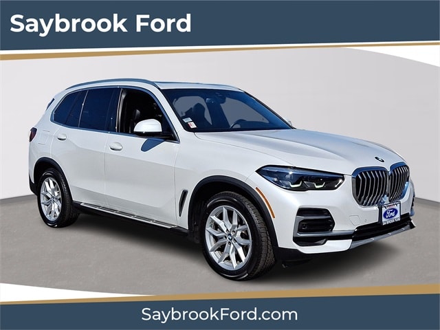 2022 BMW X5 40i's photo